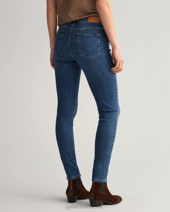 nella blugi skinny indigo travel 888T743 albastru mijlociu purtat în GANT femei